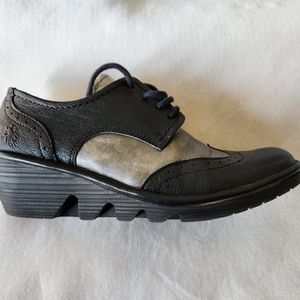 Fly London black/metallic oxford wedge